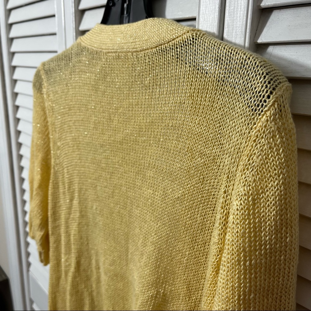 Chico’s Loose Knit Yellow Short Sleeve Cardigan, Size 1 - Picture 7 of 11